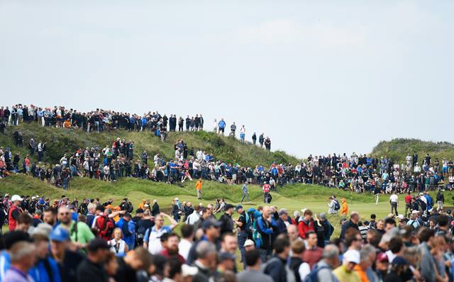 Spectators at The Open (Pic via TheOpen.com)